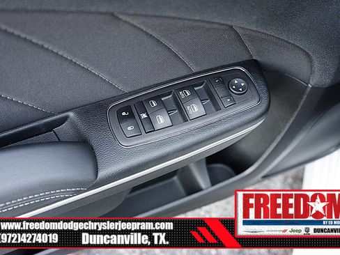 New 2023 Dodge Charger Scat Pack w/ Harman/Kardon Audio Group image 39