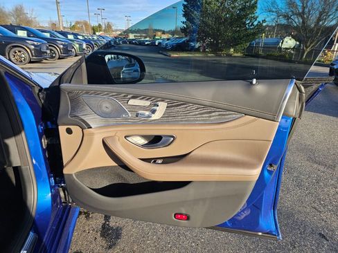 Used 2022 Mercedes-Benz AMG GT 43 image 11