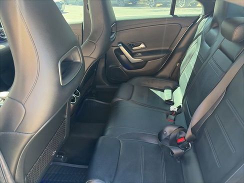 Used 2020 Mercedes-Benz CLA 250 image 10