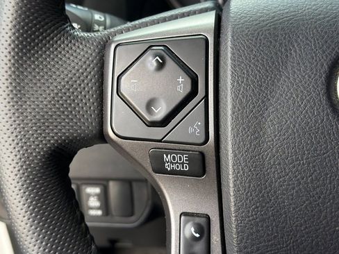 Used 2023 Toyota Tacoma TRD Sport w/ Technology Package AWD/4WD image 34