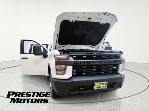 Used 2021 Chevrolet Silverado 2500 W/T AWD/4WD image 12