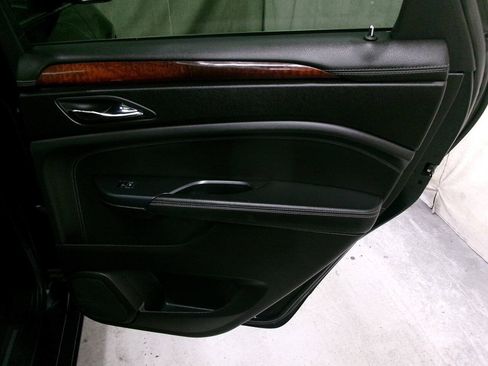 Used 2014 Cadillac SRX Luxury w/ Driver Awareness Package AWD/4WD image 31