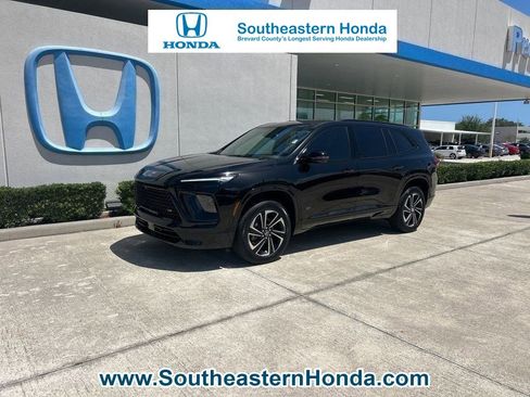 Used 2025 Buick Enclave Sport Touring w/ Super Cruise Package image 1