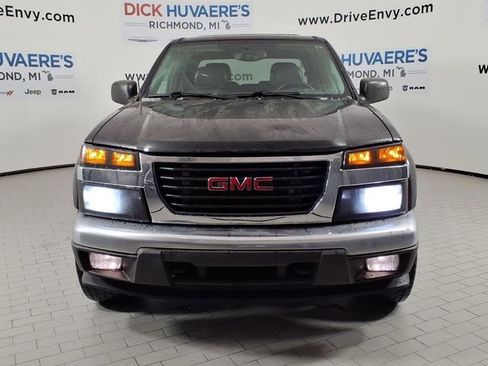 Used 2005 GMC Canyon SLE image 2