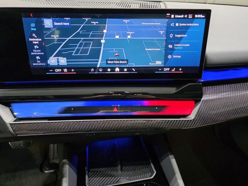 Used 2025 BMW M5 Touring image 19