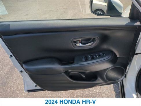 Certified 2024 Honda HR-V LX image 12