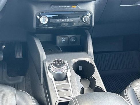 Certified 2023 Ford Escape Platinum image 16