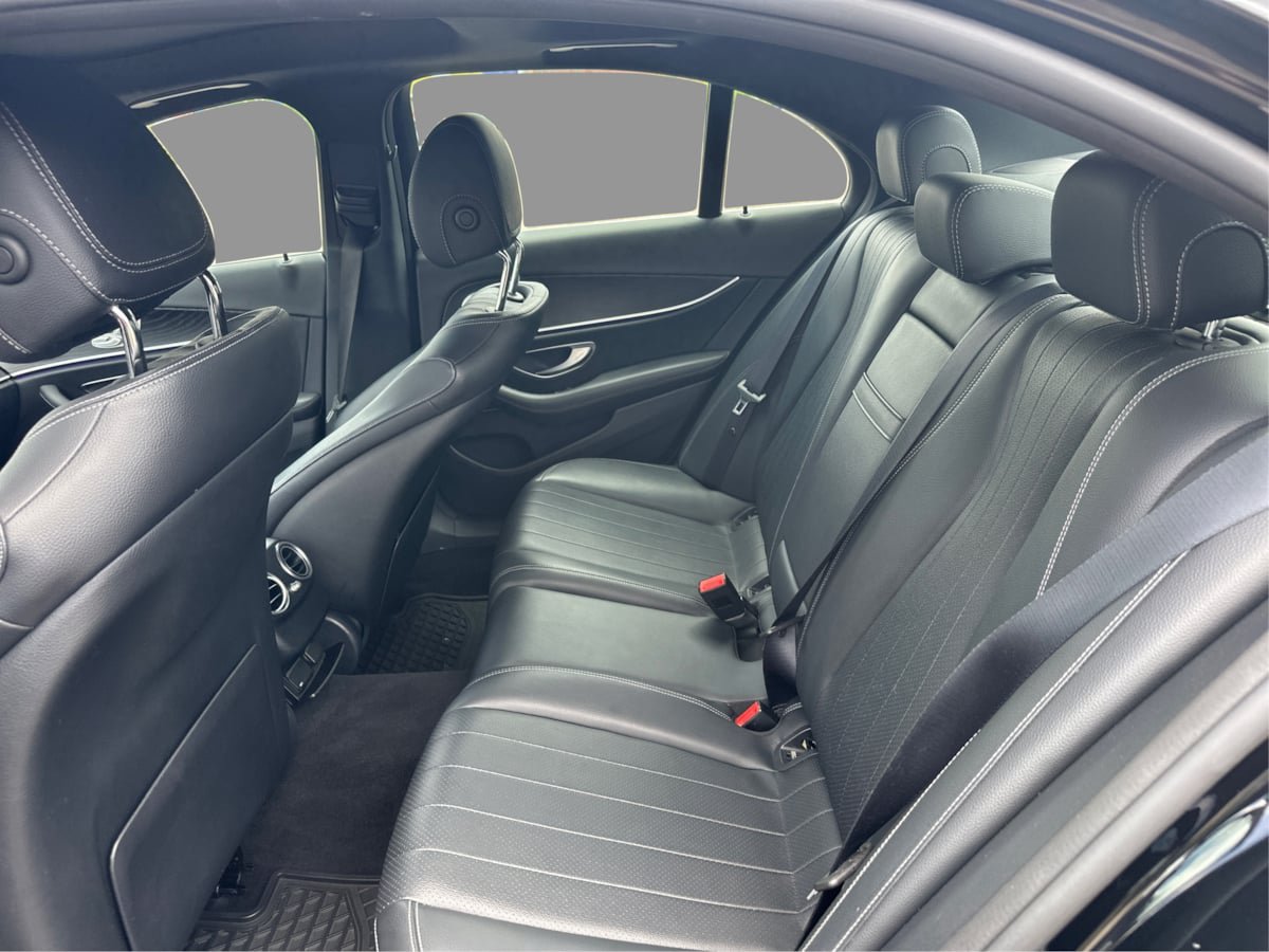 Used 2020 Mercedes-Benz E 350 4MATIC Sedan w/ Parking Assistance Package image 11