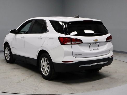 Used 2022 Chevrolet Equinox LT w/ Driver Convenience Package image 10