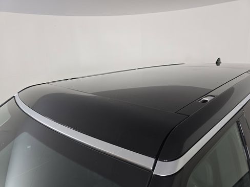 Used 2023 Rivian R1S Adventure image 13