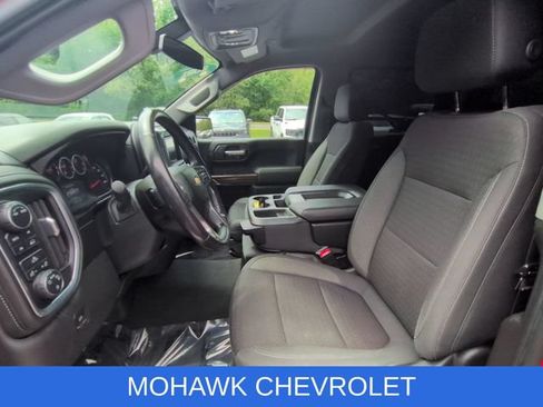 Used 2021 Chevrolet Silverado 1500 LT AWD/4WD image 19