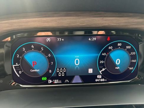 Used 2024 Volkswagen Atlas SEL AWD/4WD image 19