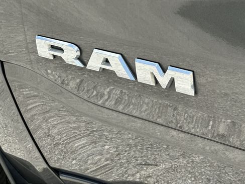 Used 2024 RAM 1500 Laramie RWD image 11