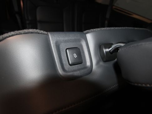 New 2026 Lincoln Aviator Reserve AWD/4WD image 26