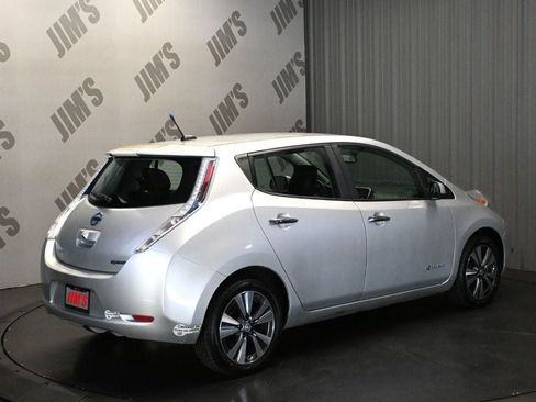 Used 2014 Nissan Leaf SL w/ Premium Package FWD image 5