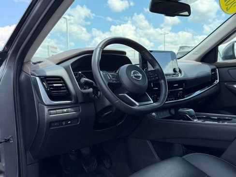 Used 2023 Nissan Rogue SL w/ SL Premium Package FWD image 11