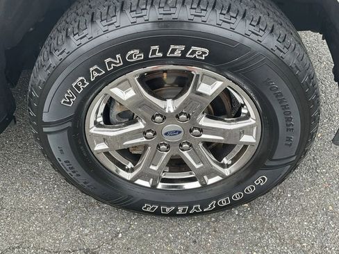 Used 2021 Ford F150 XLT w/ Equipment Group 302A High AWD/4WD image 12