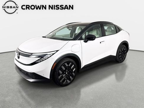 New 2026 Nissan Leaf Platinum+ FWD image 1
