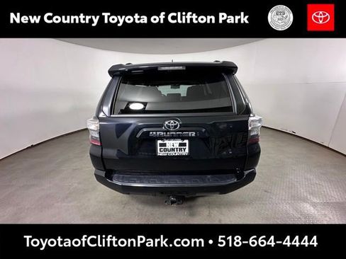 Used 2023 Toyota 4Runner SR5 Premium w/ Moonroof Package AWD/4WD image 4