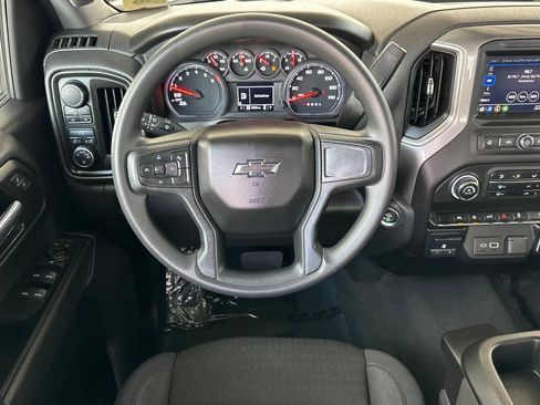 Certified 2024 Chevrolet Silverado 1500 Custom Trail Boss w/ LPO, Dark Essentials Package AWD/4WD image 17