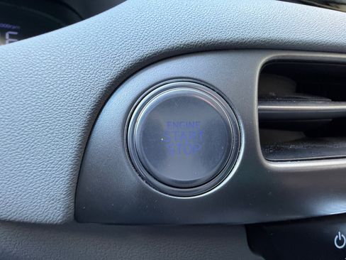 Used 2024 Hyundai Palisade SEL FWD image 30
