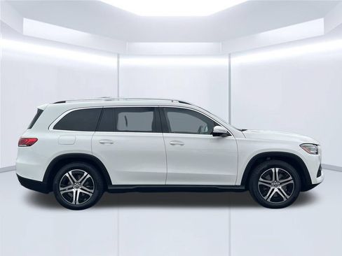 Used 2021 Mercedes-Benz GLS 450 4MATIC image 33