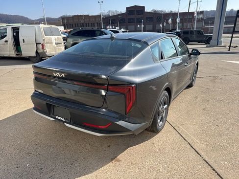 New 2026 Kia K4 LXS image 7