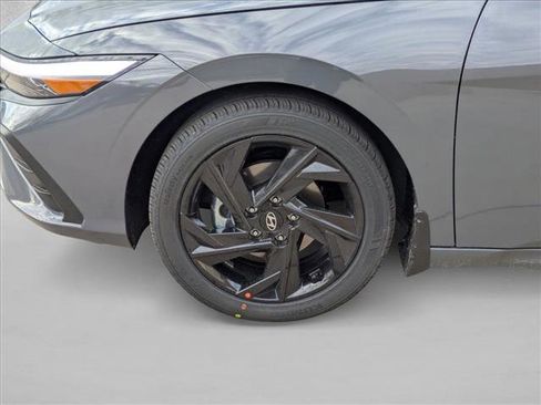 New 2026 Hyundai Elantra Sport image 10