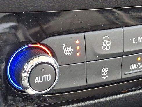 Certified 2024 Buick Enclave Essence w/ Experience Buick Package image 19