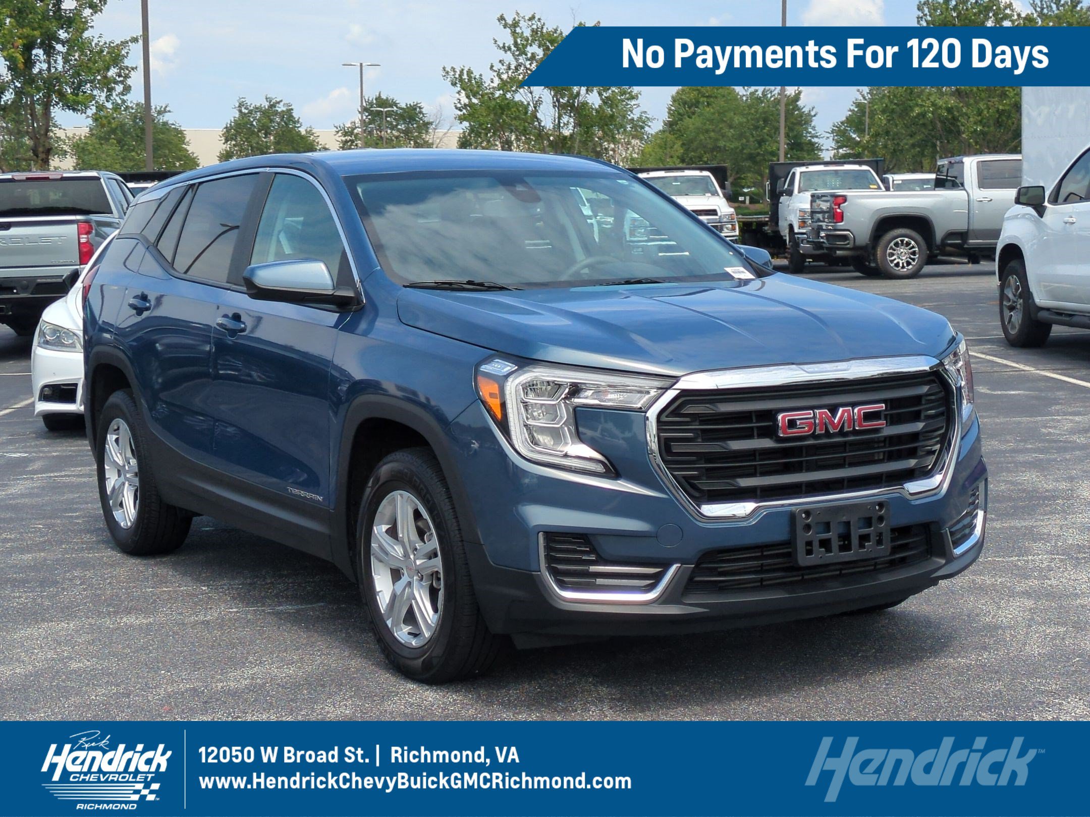 Used 2024 GMC Terrain SLE AWD/4WD image 1
