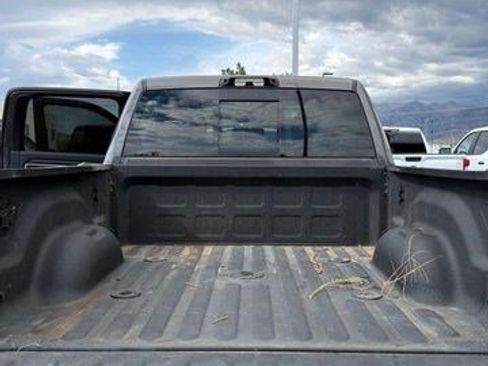 Used 2025 RAM 3500 Big Horn AWD/4WD image 17