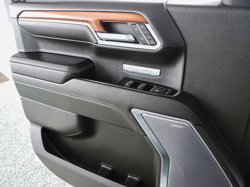 Used 2022 GMC Sierra 1500 Denali image 26