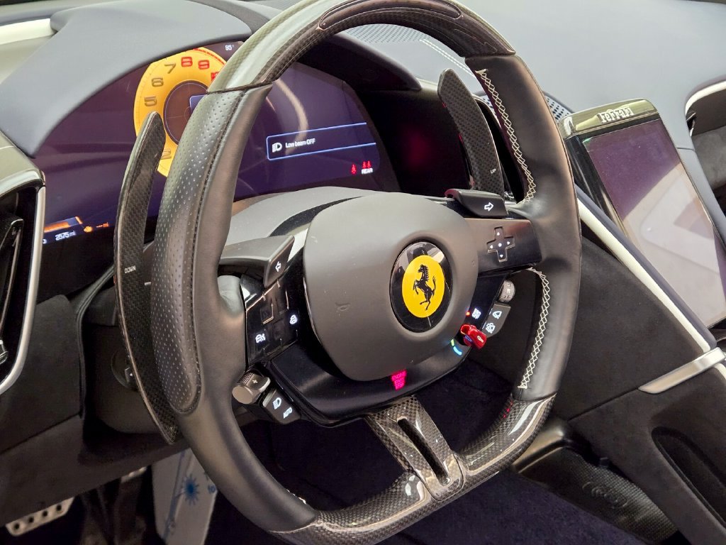 Used 2024 Ferrari Roma Spider RWD image 36