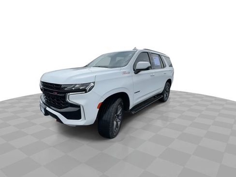 Certified 2023 Chevrolet Tahoe Z71 w/ Luxury Package AWD/4WD image 4