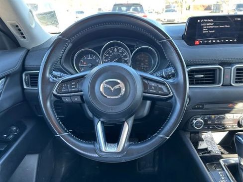 Used 2017 MAZDA CX-5 Touring image 17