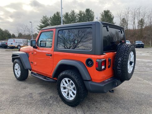 Used 2023 Jeep Wrangler Sport S image 5