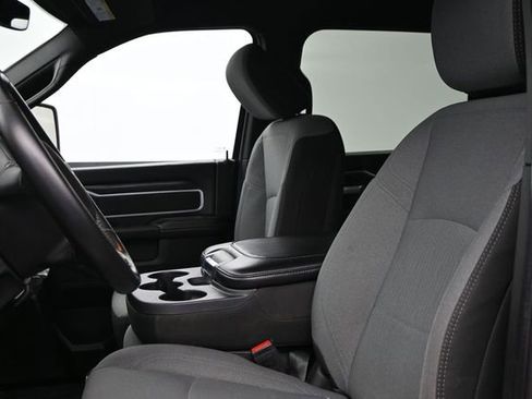 Used 2024 RAM 2500 Big Horn AWD/4WD image 10