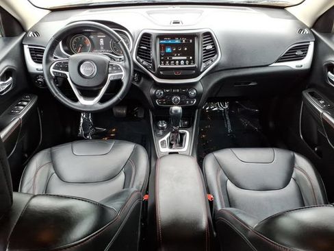 Used 2016 Jeep Cherokee Trailhawk w/ Leather Interior Group AWD/4WD image 12