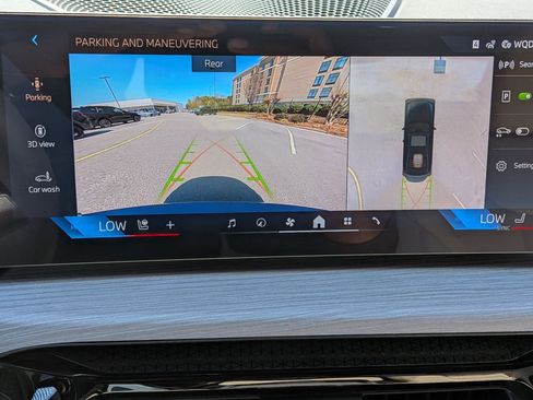 New 2026 BMW 330i Sedan w/ Convenience Package image 23