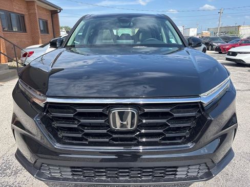 Used 2026 Honda CR-V EX image 3