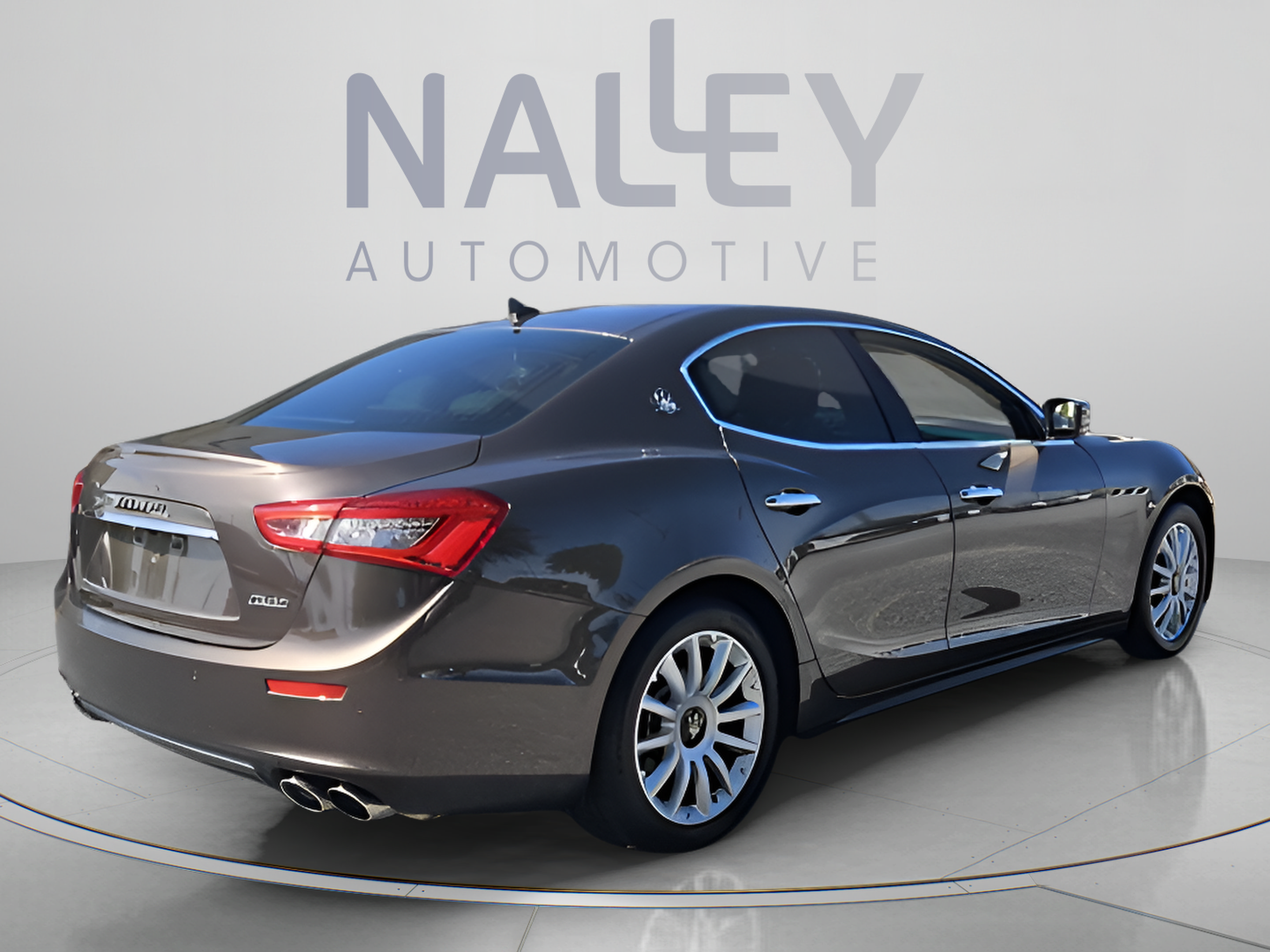 Used 2014 Maserati Ghibli RWD image 5