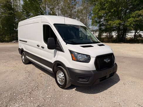 Used 2023 Ford Transit 250 Medium Roof AWD image 1