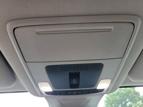 Certified 2025 Honda CR-V EX-L image 32