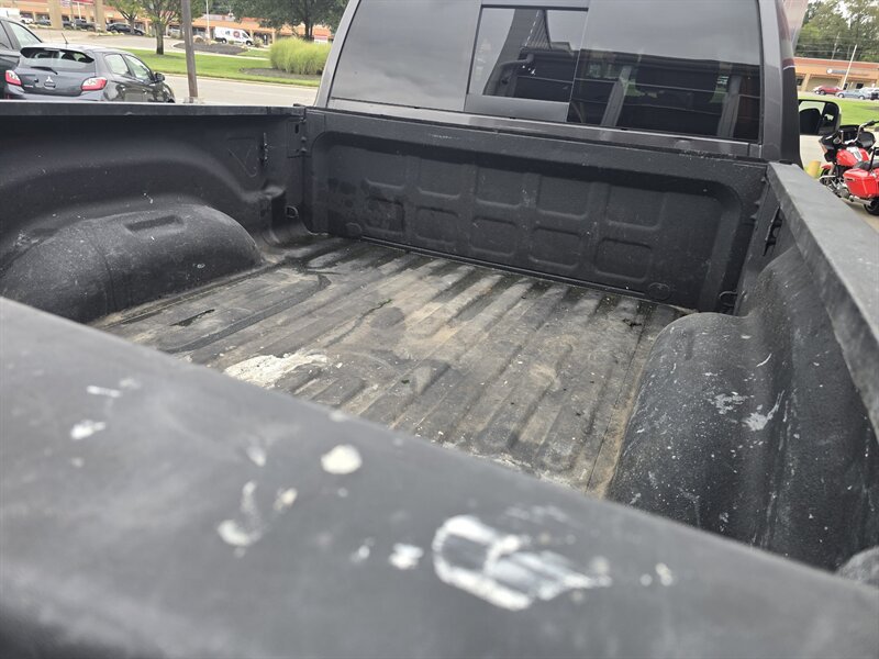 Used 2022 RAM 2500 Big Horn w/ Level C Equiment Group AWD/4WD image 44