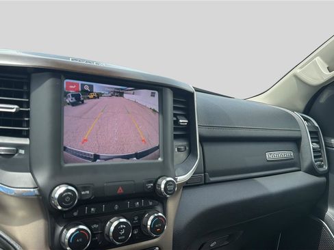 Used 2022 RAM 1500 Laramie AWD/4WD image 12