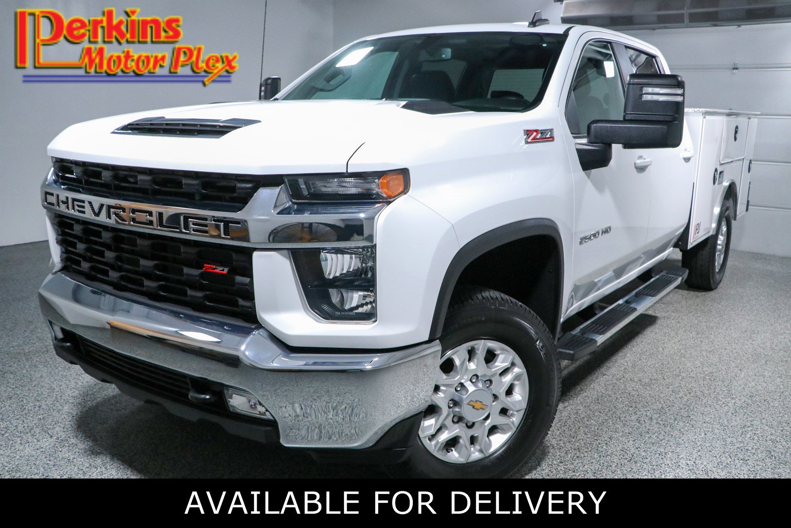 Used 2023 Chevrolet Silverado 2500 LT w/ Convenience Package AWD/4WD image 1
