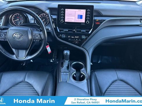 Used 2024 Toyota Camry SE image 16