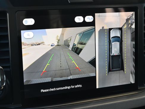 Used 2026 Ford F450 Platinum w/ Platinum Plus Package image 24