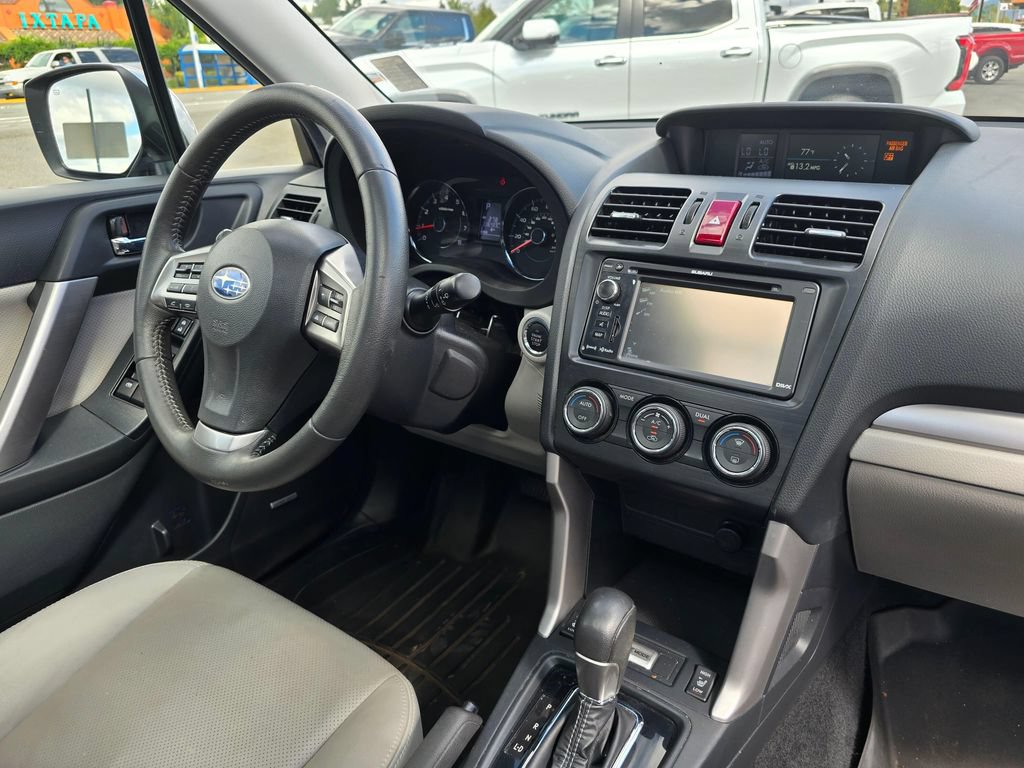 Used 2015 Subaru Forester 2.5i Touring w/ Eyesight & Navigation System AWD/4WD image 12