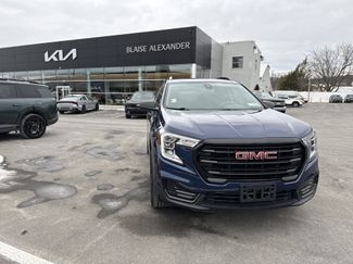 Used 2023 GMC Terrain SLE w/ Driver Convenience Package video 1